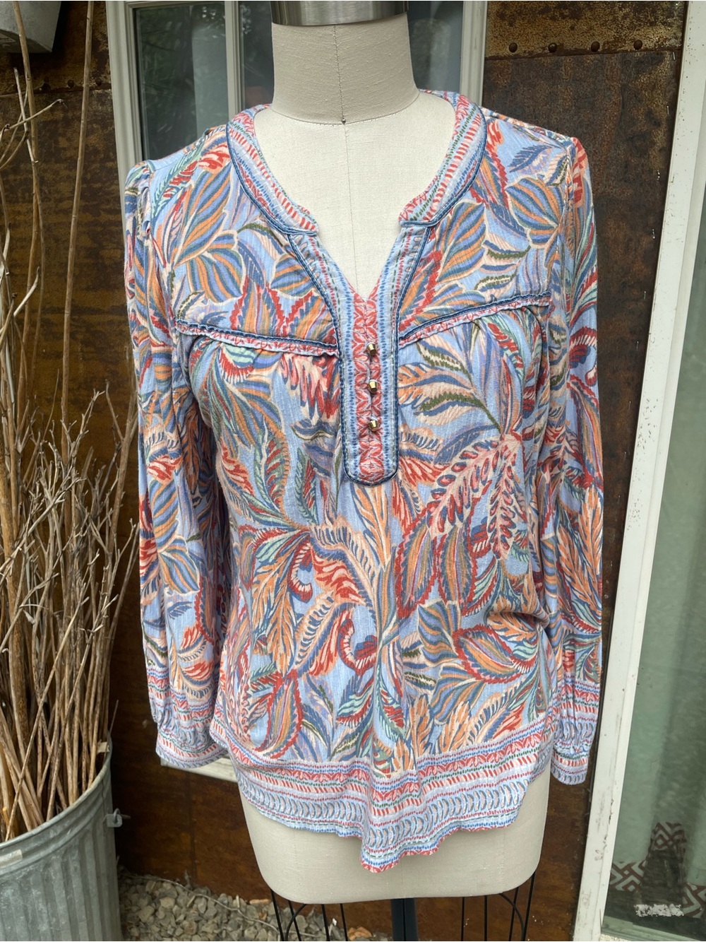 Democracy Multicolor Leaf-Print Long Sleeve Blouse